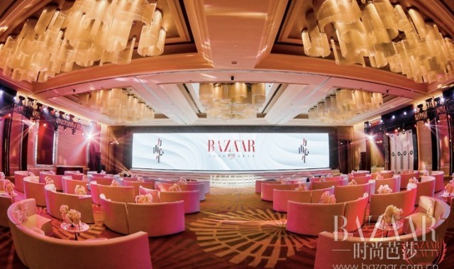 2022芭莎国际美妆盛典 赋能多元美学打造美妆嘉年华