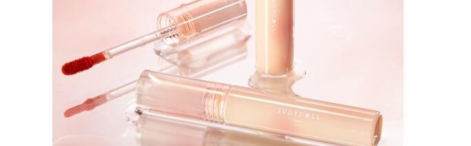 橘朵全新水雾唇釉系列浪漫上市 一抹唇间水化雾，还原林间写生氛围色调