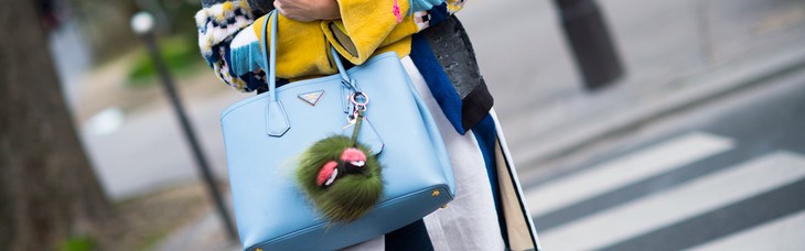 有了这些小小的时髦利器，跟人撞包也不怕！