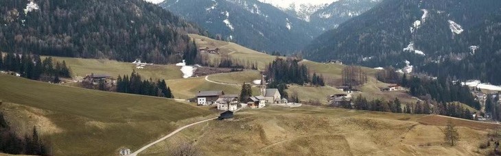 CARNAVAL DE VENISE(威尼斯狂欢节）为你开启意大利秋景宝典