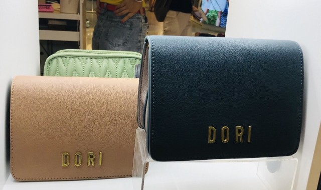 深圳箱包批发,中国最大的礼品批发市场位于广东深圳