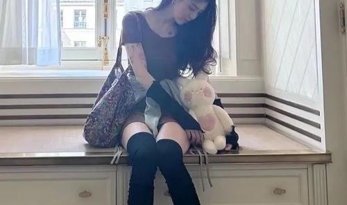 零上40度的辣妹，最近都在穿什么？