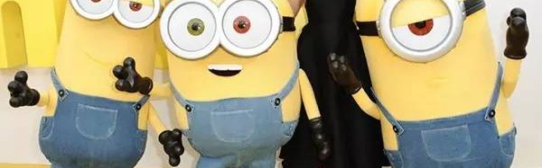 每日星范 ｜桑德拉·布洛克 好莱坞片酬女王的高跟鞋太抢眼！