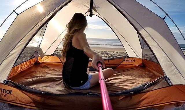 一个人野营一个人飞，这是个泡在户外的猛妹子