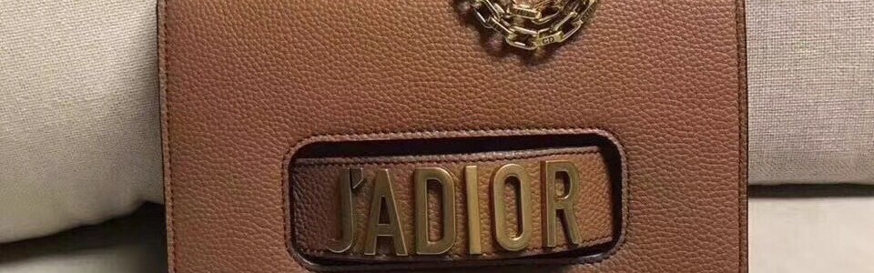 网上卖包包的网站,王宝旗下包包网站开通两个渠道支持付宝交易