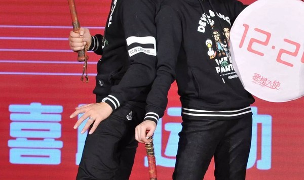 孙俪 那些让芈月和甄嬛欲罢不能的白球鞋都在这里了！