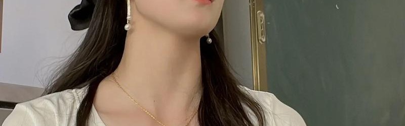 这位00后乡村老师，怎么有“两幅面孔”？