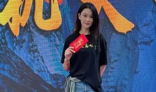 换季偏要有底气！看Sam老师和张馨予如何应对换季新挑战!