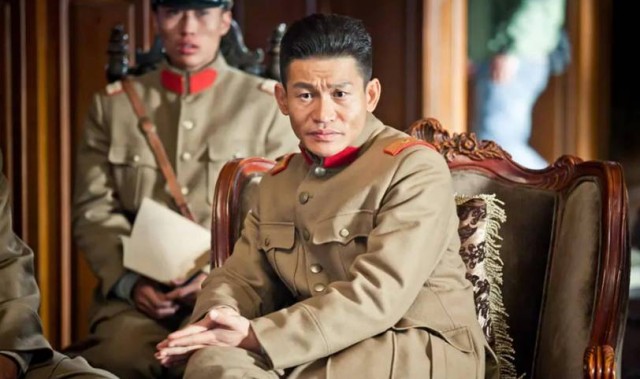 余皑磊： 每次站在悬崖边，都是绝路