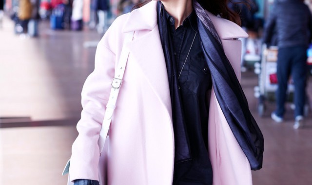 刘亦菲、高圆圆都爱的粉色外套，冬天也要做一个粉粉嫩嫩的小公举！