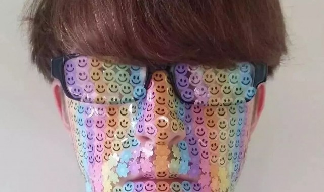 羽毛球变拖鞋，梵高滑滑板，这些脑洞大开的宝藏博主每天在干嘛？