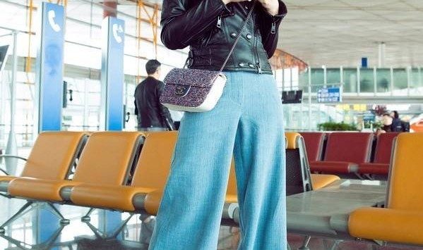 刘诗诗 有了这些包，出门想撞个包都难！