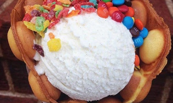 纽约人怎么吃香港的鸡蛋仔？