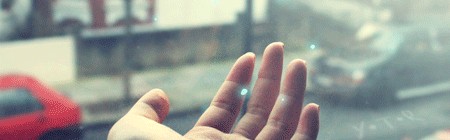 受够了朋友圈千篇一律的旅行照？这个萌妹不走套路，照样当网红！