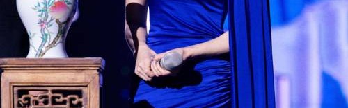 Angelababy丝绒裙够你夸吗，宋茜这镂空也太精致了吧？