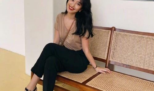 又“港”又“法”的杨采钰，为什么成了模仿首选？