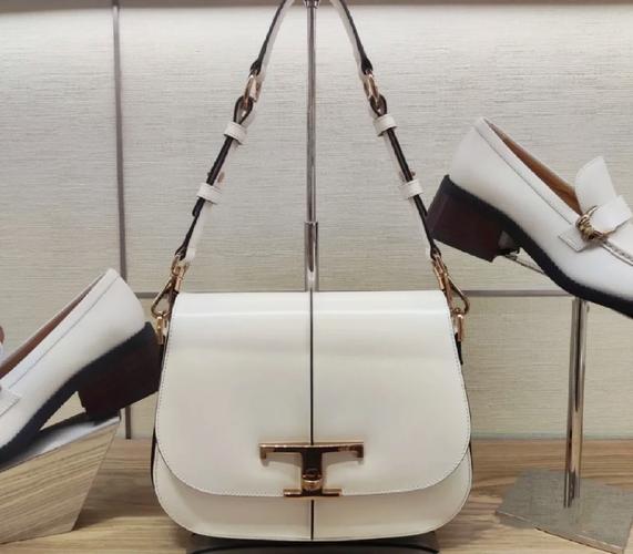 Tod's|和皮革少女的一场约会