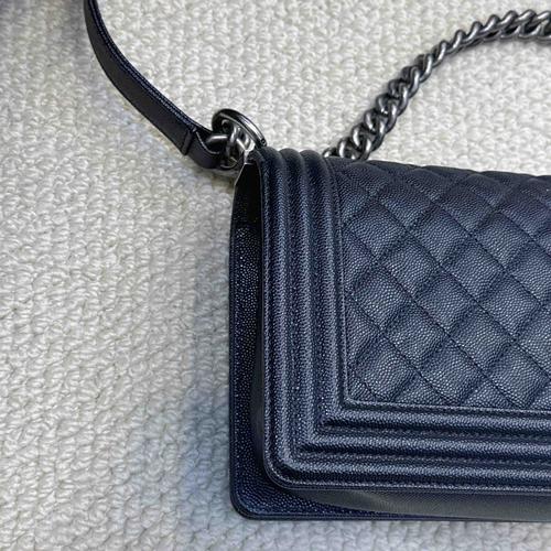 男士名牌包包有哪些图片,奢侈品包包品牌：路易酩chanel