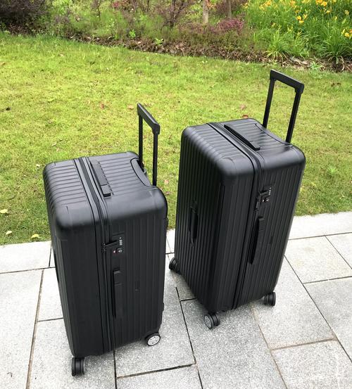旅游拉杆箱什么牌子好,出门旅游尽量少带东西自己搜一下就好