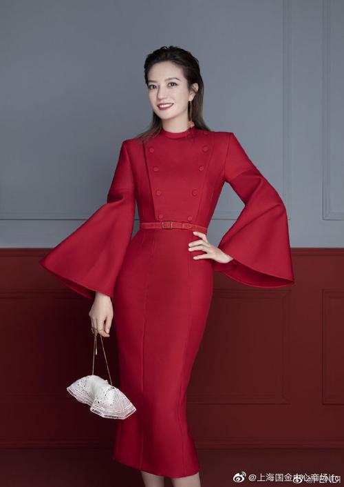 FENDI宣布赵薇成为品牌代言人