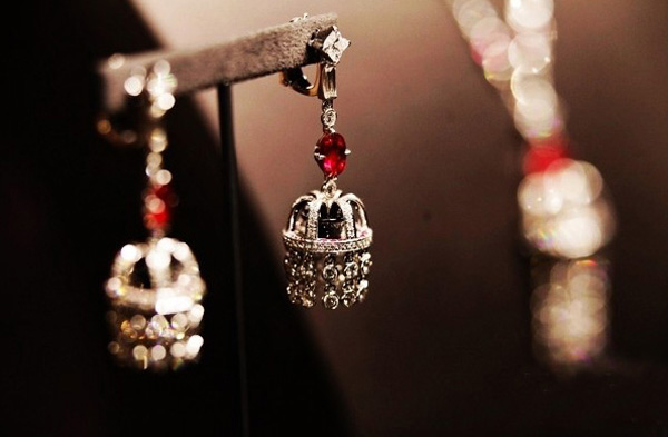 璀璨绝伦方寸间 路易威登高级珠宝