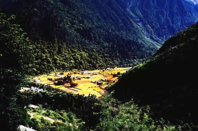 dbaa5d92feccdd21436994c3f8644b05