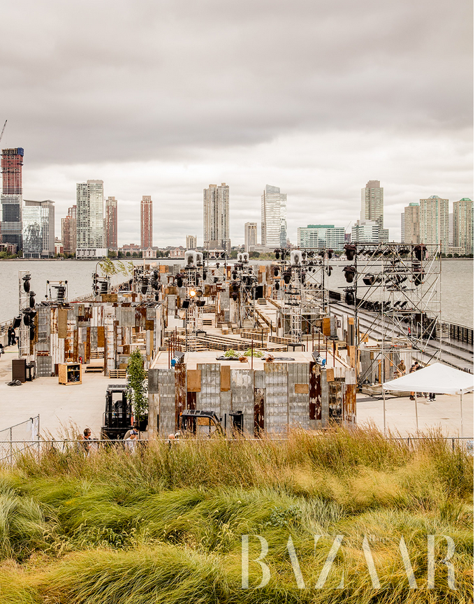 B85681AC-44AB-4D0D-B809-33435B816F7F