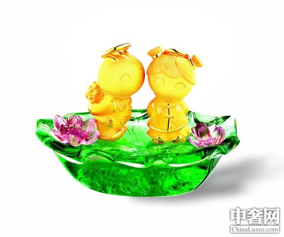 当黄金遇上五彩琉璃 童趣珠宝开启欢庆季