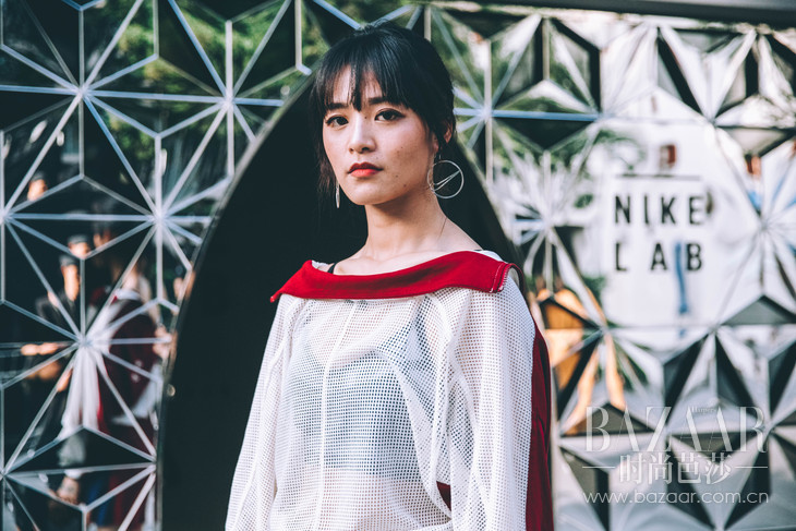 女性运动员 王思锦