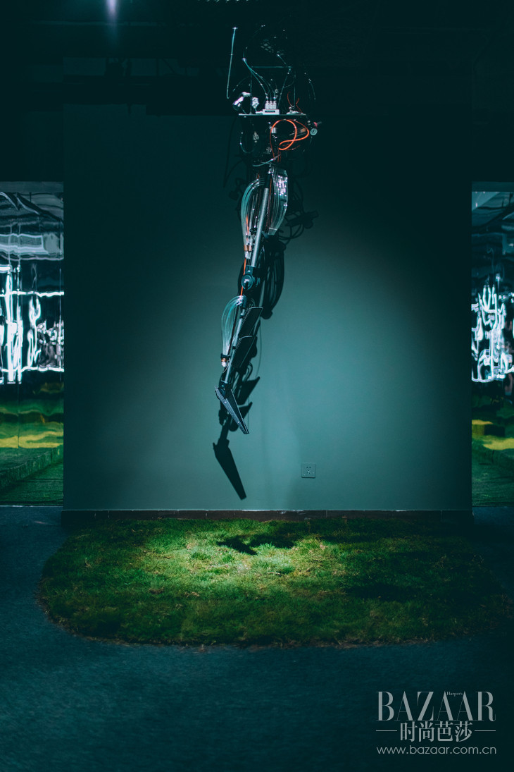 创意工作室Studio NOWHERE 用以足球启发而设计的艺术装置2