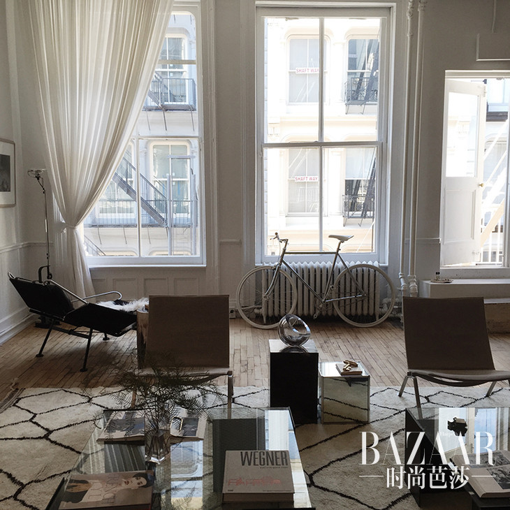 adaymag-the-apartment-11