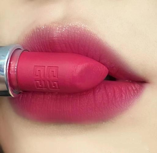 纪梵希 美炸红丝绒,新色耀目来袭!