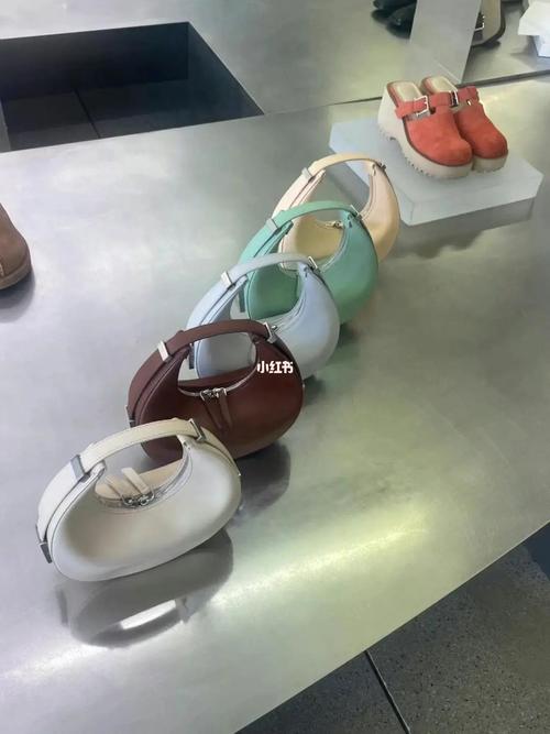 黑五要对我们下手了，这些小众手袋买了不肉疼！