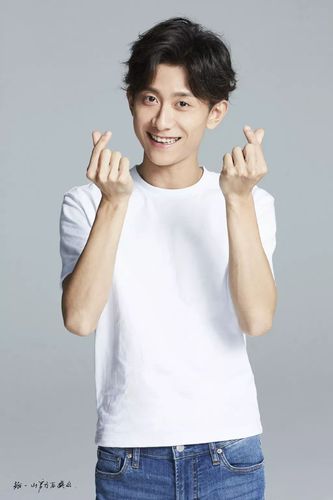 张一山实力护粉，追星女孩和爱豆本就应该相辅相成！