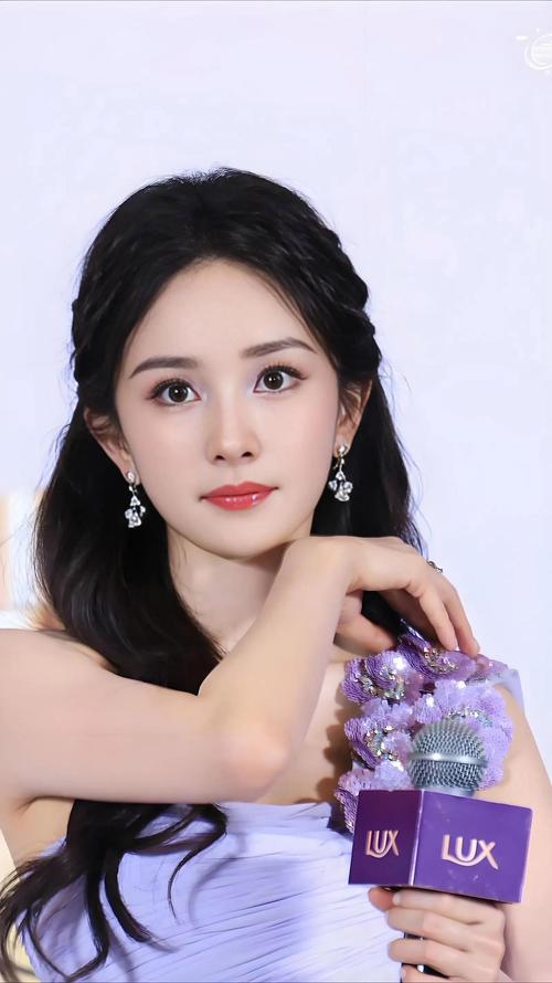 原来拥有杨幂同款灵动双眼并不难,首先你要.......