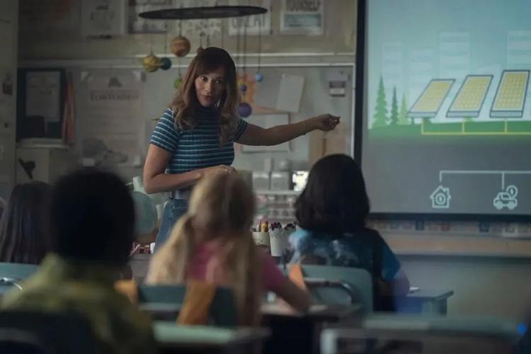 《黑镜》第七季:这位中国导演拍出了梦女必看?