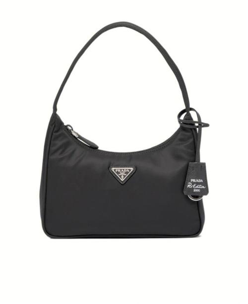 大牌包包排行榜前十名,普拉达系列包包以尼龙材料为主