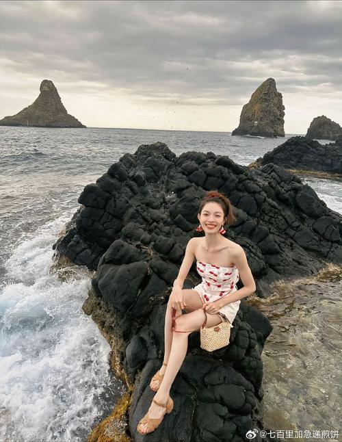 和钟楚曦学拍照，角度找对果然怎么拍都美