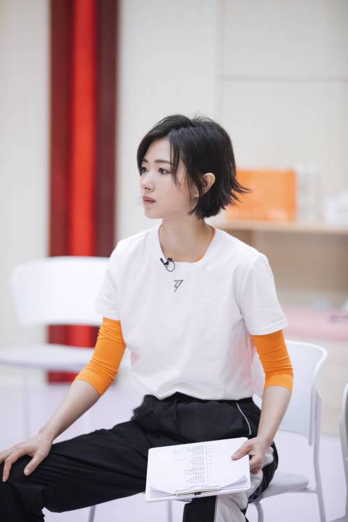 乘风破浪的万茜，她来了！