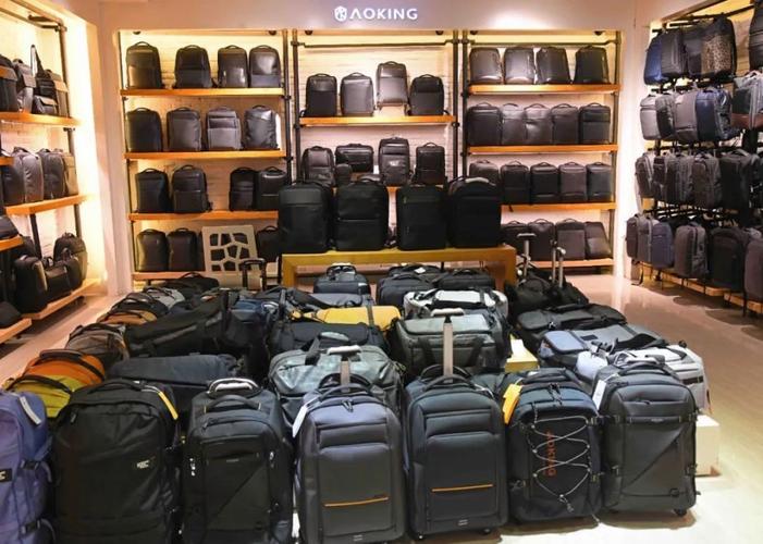 全国最大的箱包市场,全国最大箱包皮具批发市场坐落于四个地区