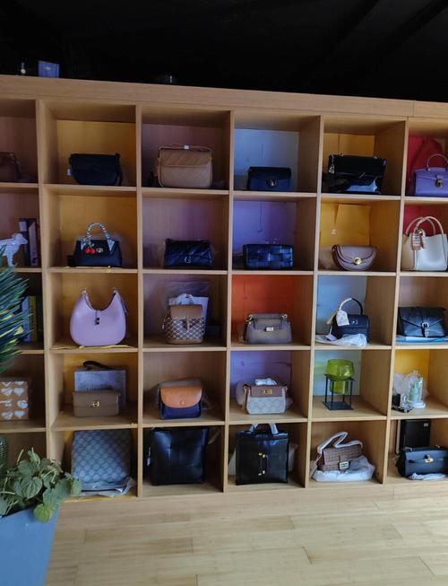 白沟十大箱包品牌,白沟被誉为中国箱包首都优质箱包进入市场