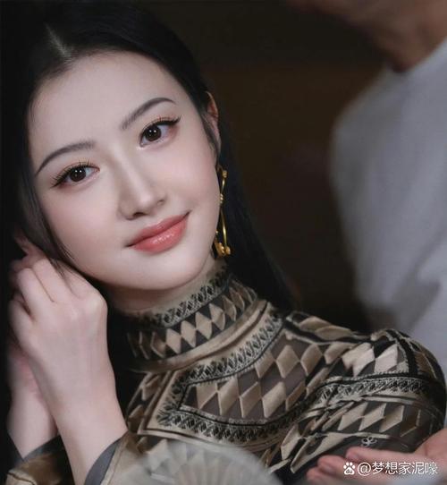 人间富贵花变身超甜车厘子，景甜怎么连指甲都让我羡慕？！