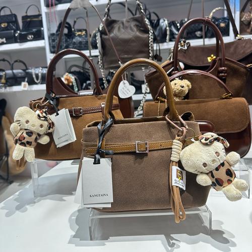 义乌小商品批发包包,义乌小商品批发市规划发展26万平方米