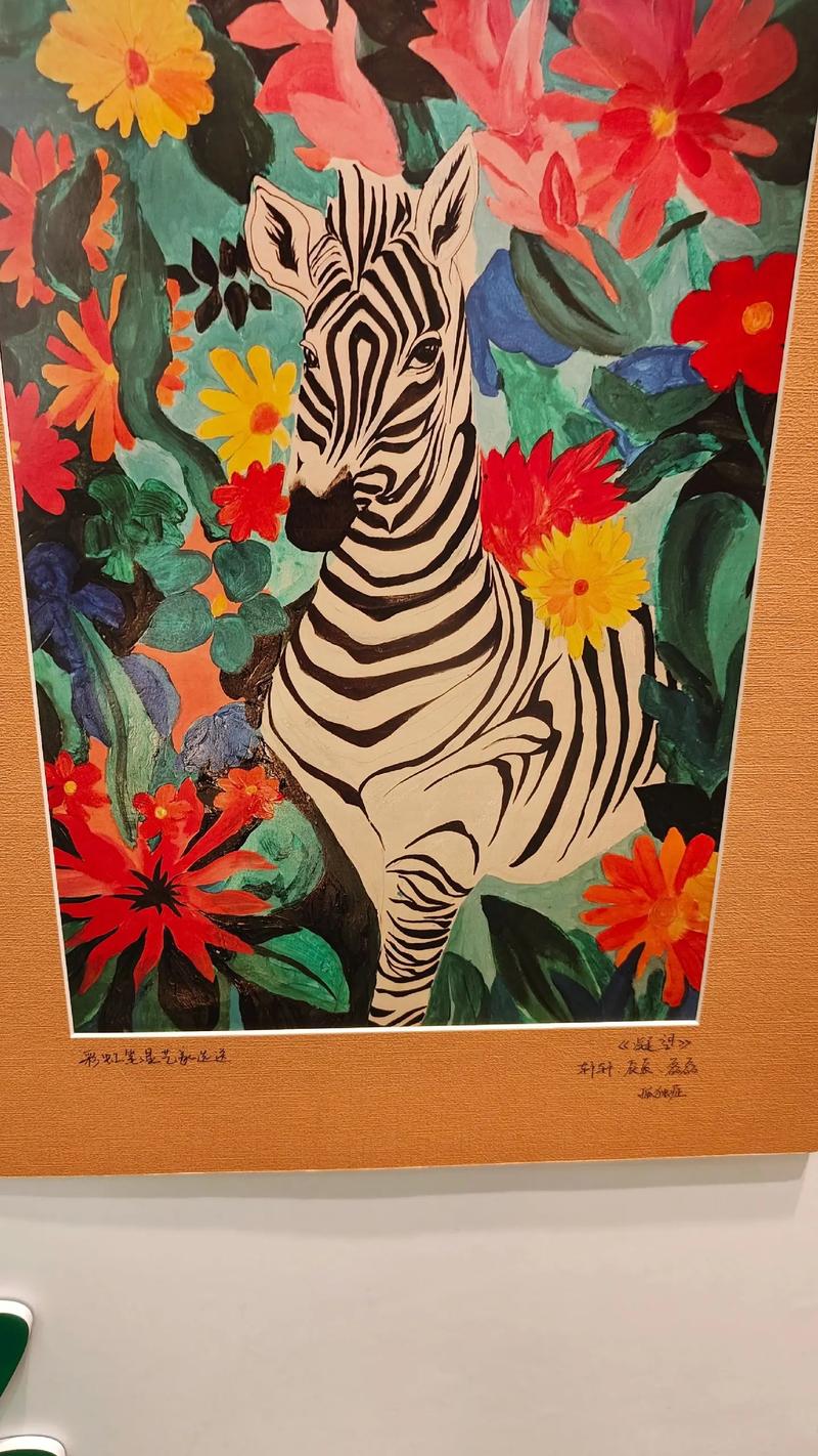 3岁的自闭症小女孩拥有惊人的绘画天赋!