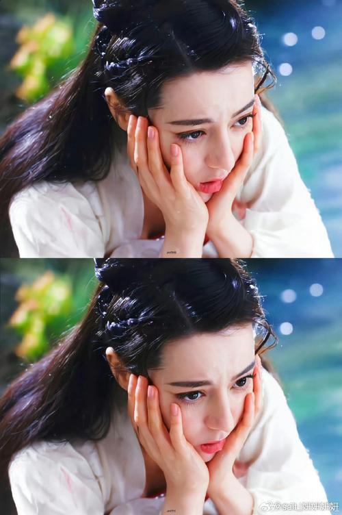 迪丽热巴 水中望月,云散月明