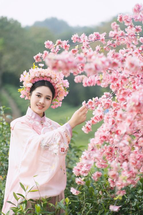 90秒|九月,Mini BAZAAR带来一场汉服秀