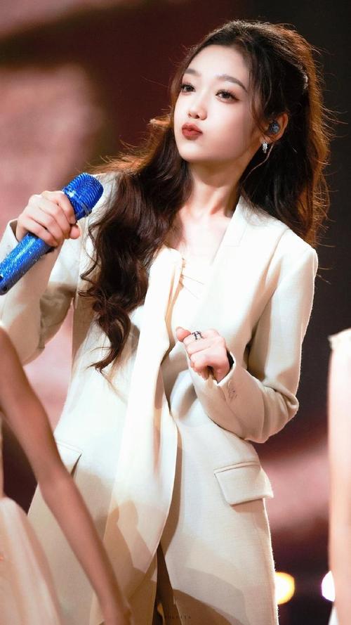 不怕烟嗓杀我,就怕希林娜依·高变甜妹!