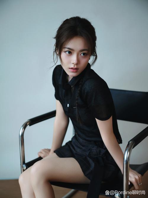 弯道超车的赵今麦，凭什么？