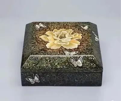 尹利萍：漆艺是分享的浪漫