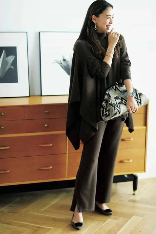 我穿毛衣配阔腿裤,这个冬天一点也不冷!